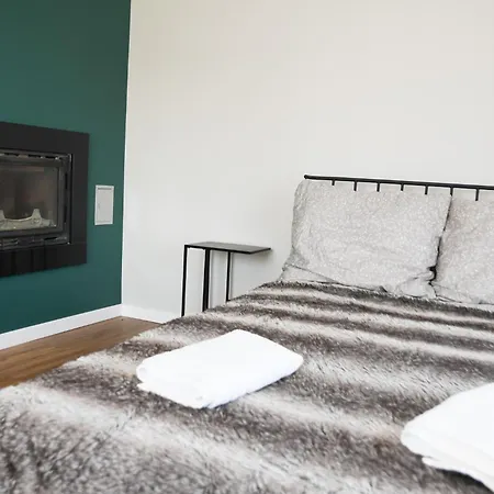 Misia Lapa Appartement *