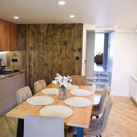 Apartment Misia Lapa *